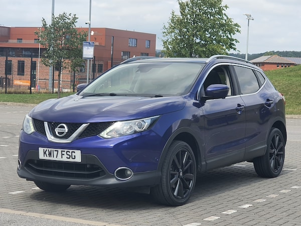 Used Nissan Qashqai 2017 for sale - 75512621: Photo 1