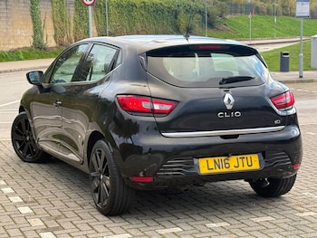 Used Renault Clio 2016 for sale - 76330837: Photo