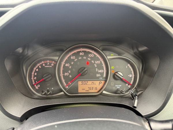 Used Toyota Yaris 2014 for sale - 76319676: Photo 10