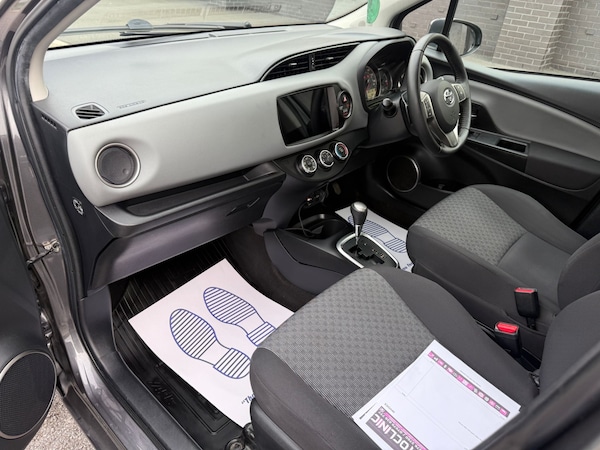 Used Toyota Yaris 2014 for sale - 76319676: Photo 23