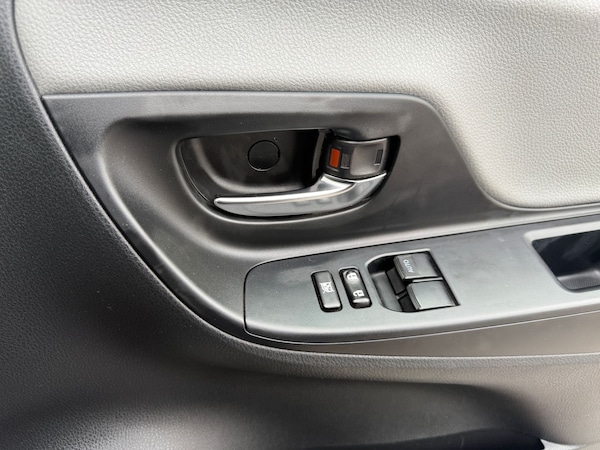 Used Toyota Yaris 2014 for sale - 76319676: Photo 24