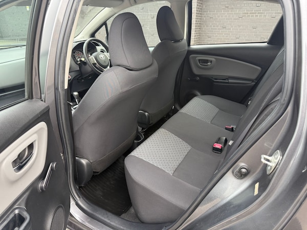 Used Toyota Yaris 2014 for sale - 76319676: Photo 28