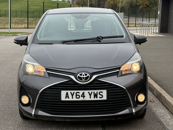 Used Toyota Yaris 2014 for sale - 76319676: Photo 2