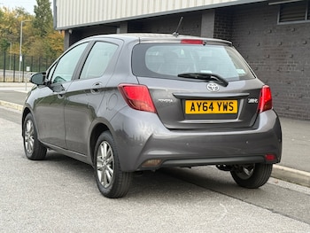 Used Toyota Yaris 2014 for sale - 76319676: Photo 4