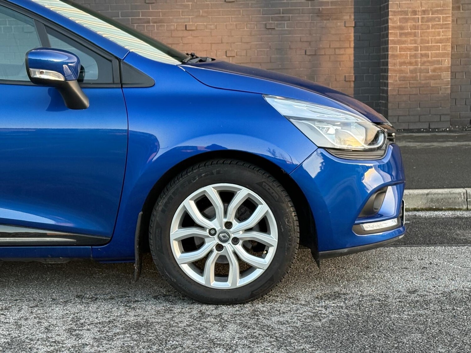 Used Renault Clio 2017 for sale - 76626743: Photo 27