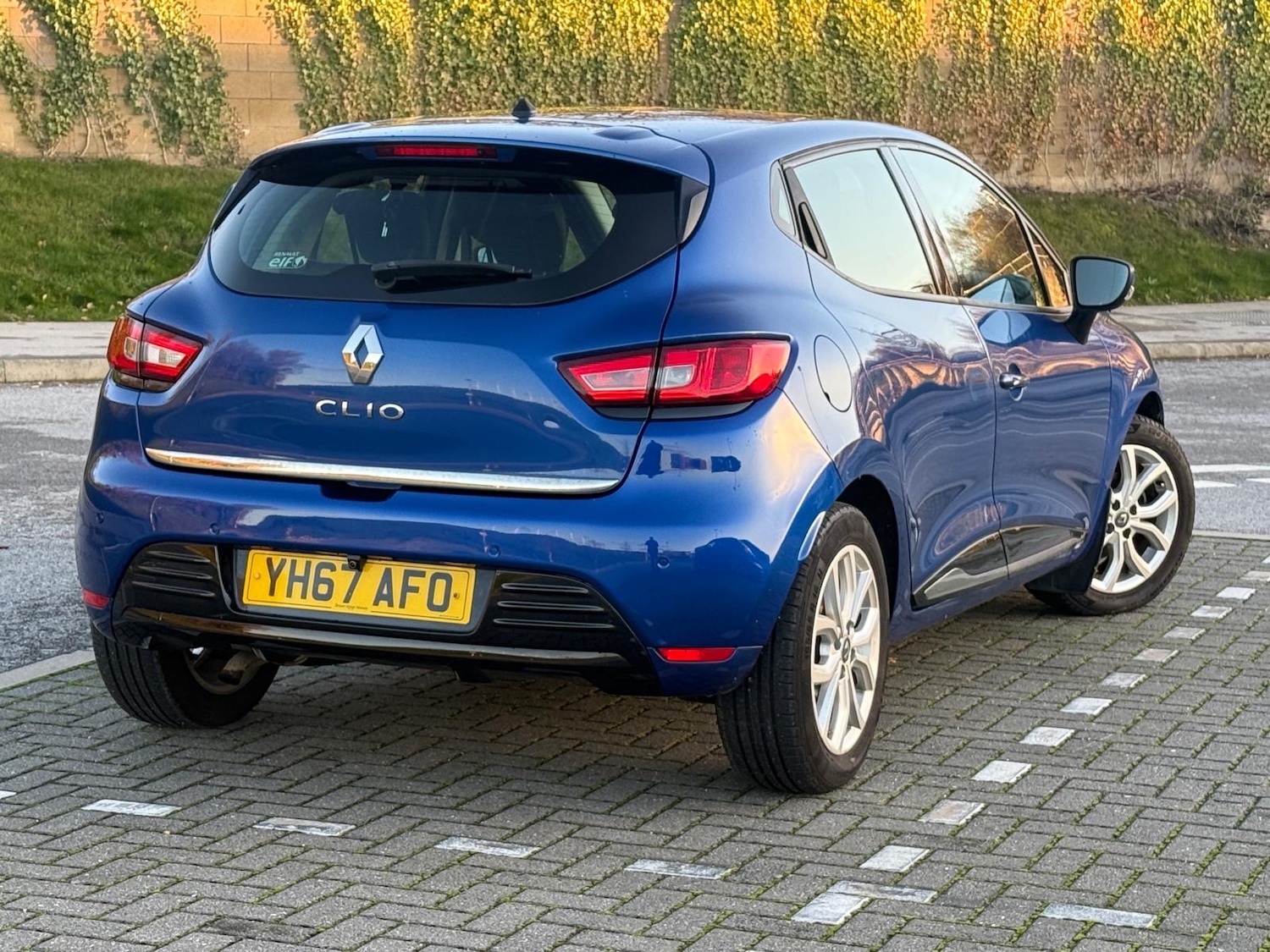 Used Renault Clio 2017 for sale - 76626743: Photo 29