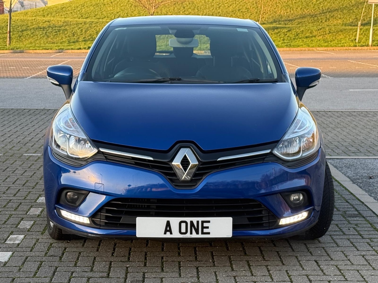 Used Renault Clio 2017 for sale - 76626743: Photo 32
