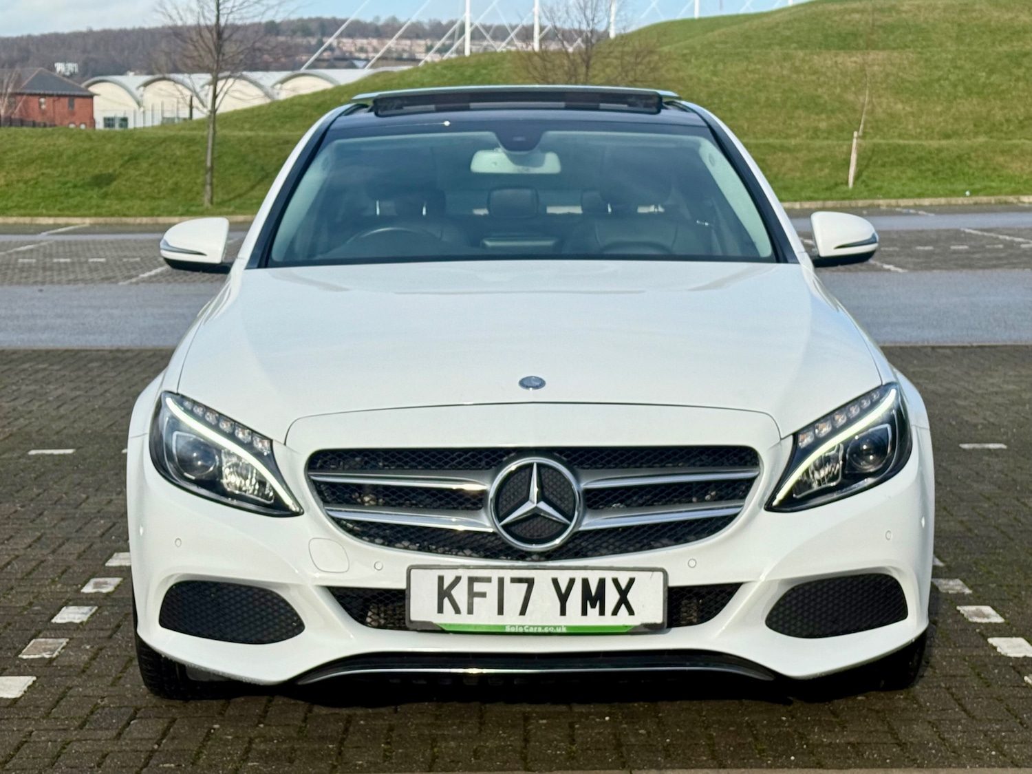 Used Mercedes-Benz C Class 2017 for sale - 77392143: Photo 2