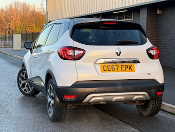 Used Renault Captur 2017 for sale - 76906108: Photo