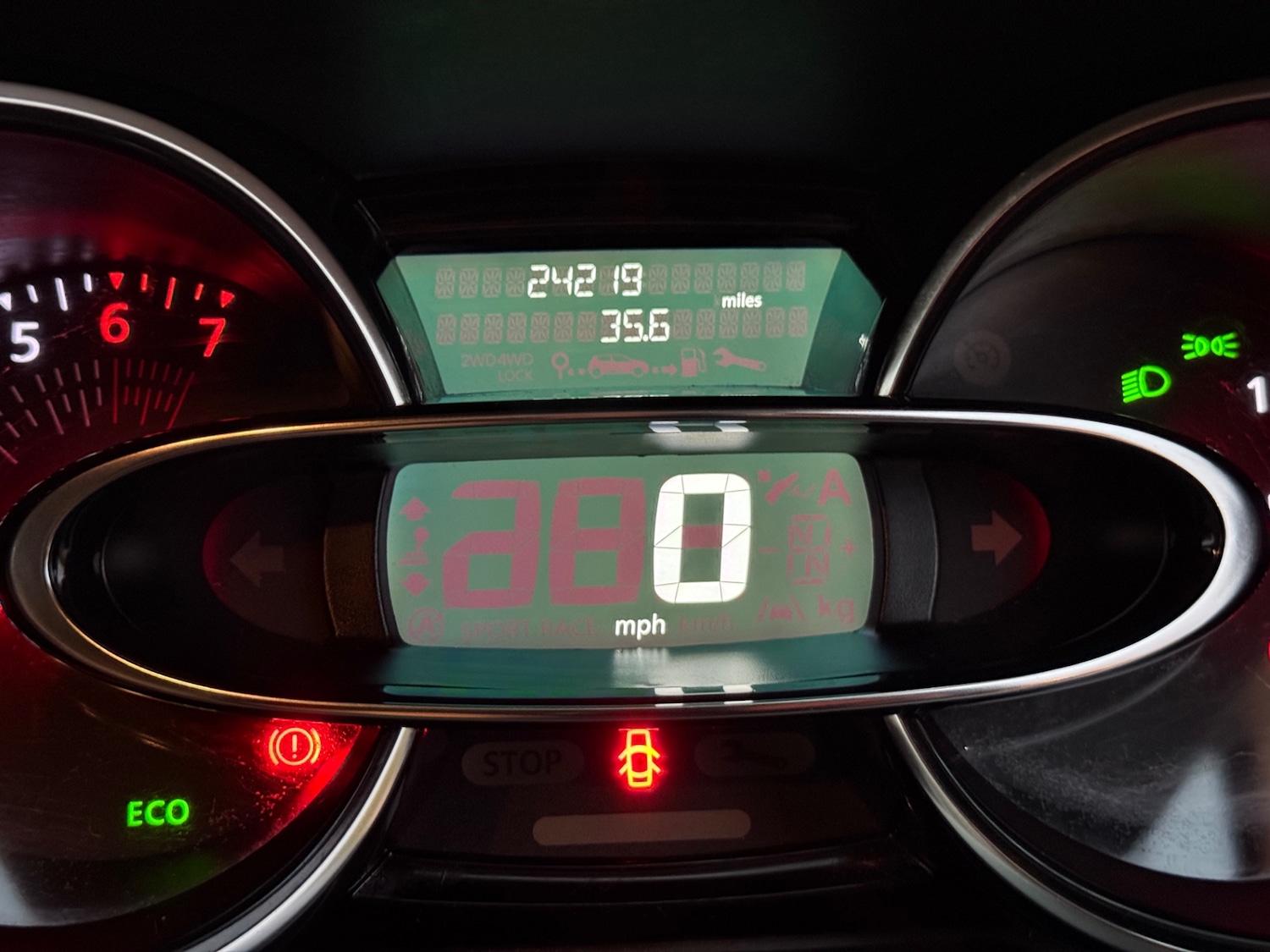 Used Renault Clio 2019 for sale - 76477198: Photo 12