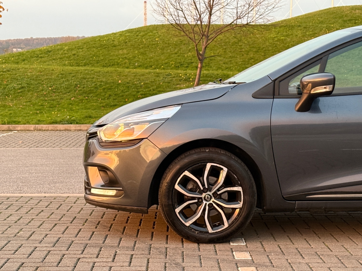 Used Renault Clio 2019 for sale - 76477198: Photo 20