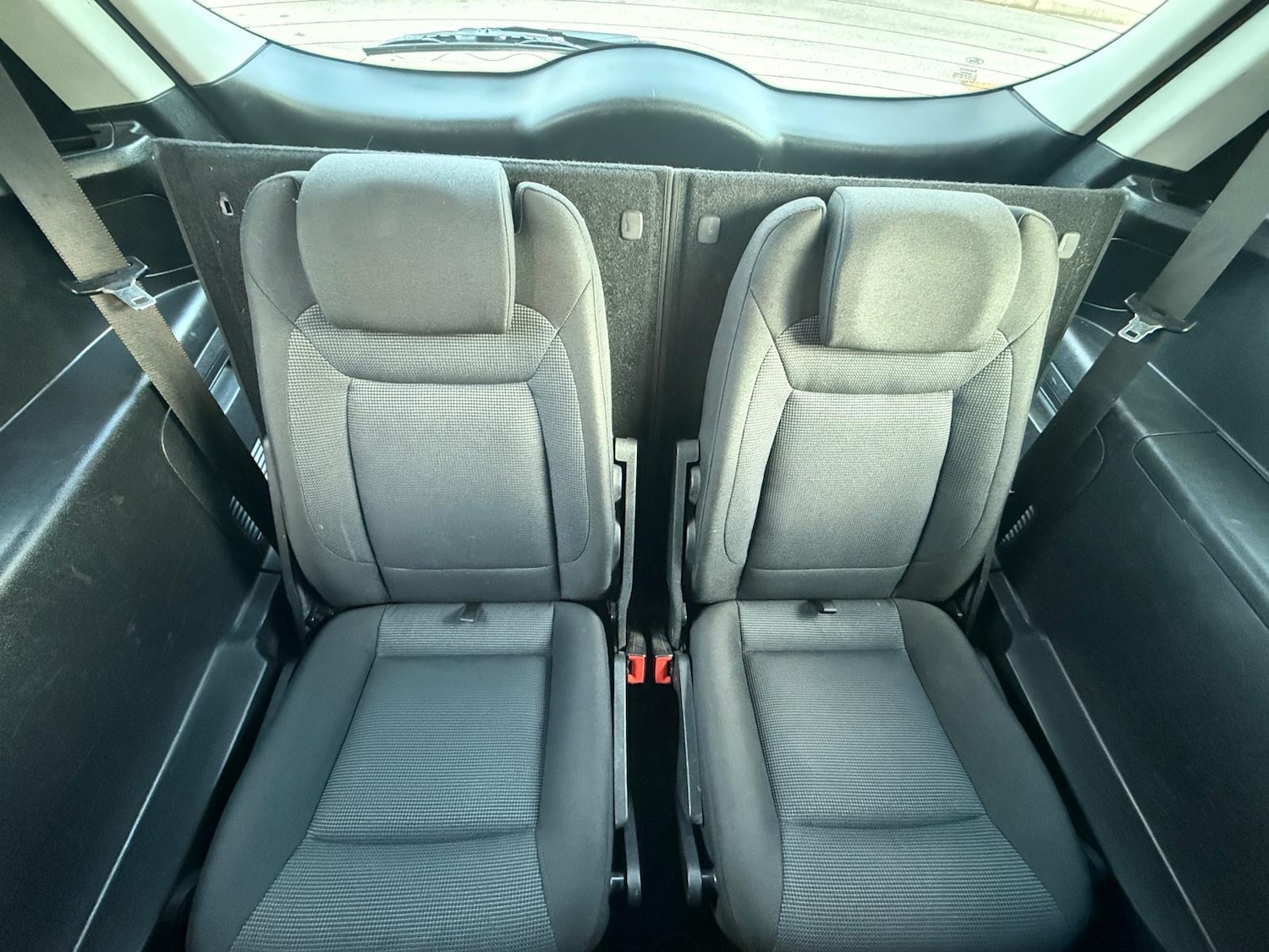 Used Ford S-Max 2006 for sale - 76877642: Photo 11