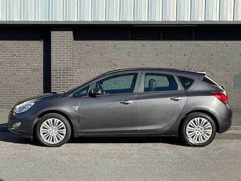 Used Vauxhall Astra 2011 for sale - 78836555: Photo