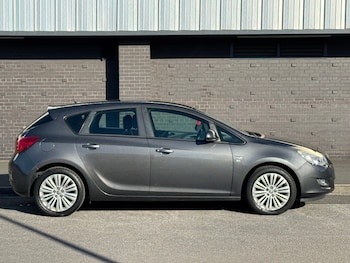 Used Vauxhall Astra 2011 for sale - 78836555: Photo