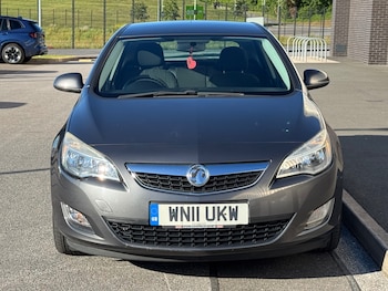 Used Vauxhall Astra 2011 for sale - 78836555: Photo