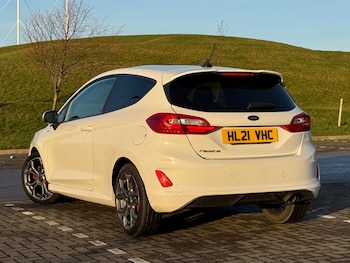 Used Ford Fiesta 2021 for sale - 77168781: Photo