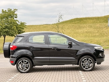 Used Ford Ecosport 2015 for sale - 78905988: Photo
