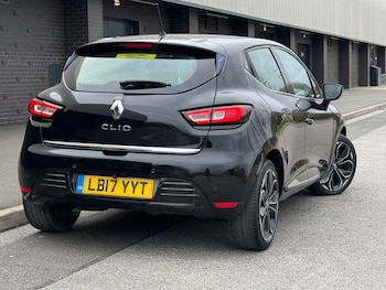 Used Renault Clio 2017 for sale - 77803494: Photo
