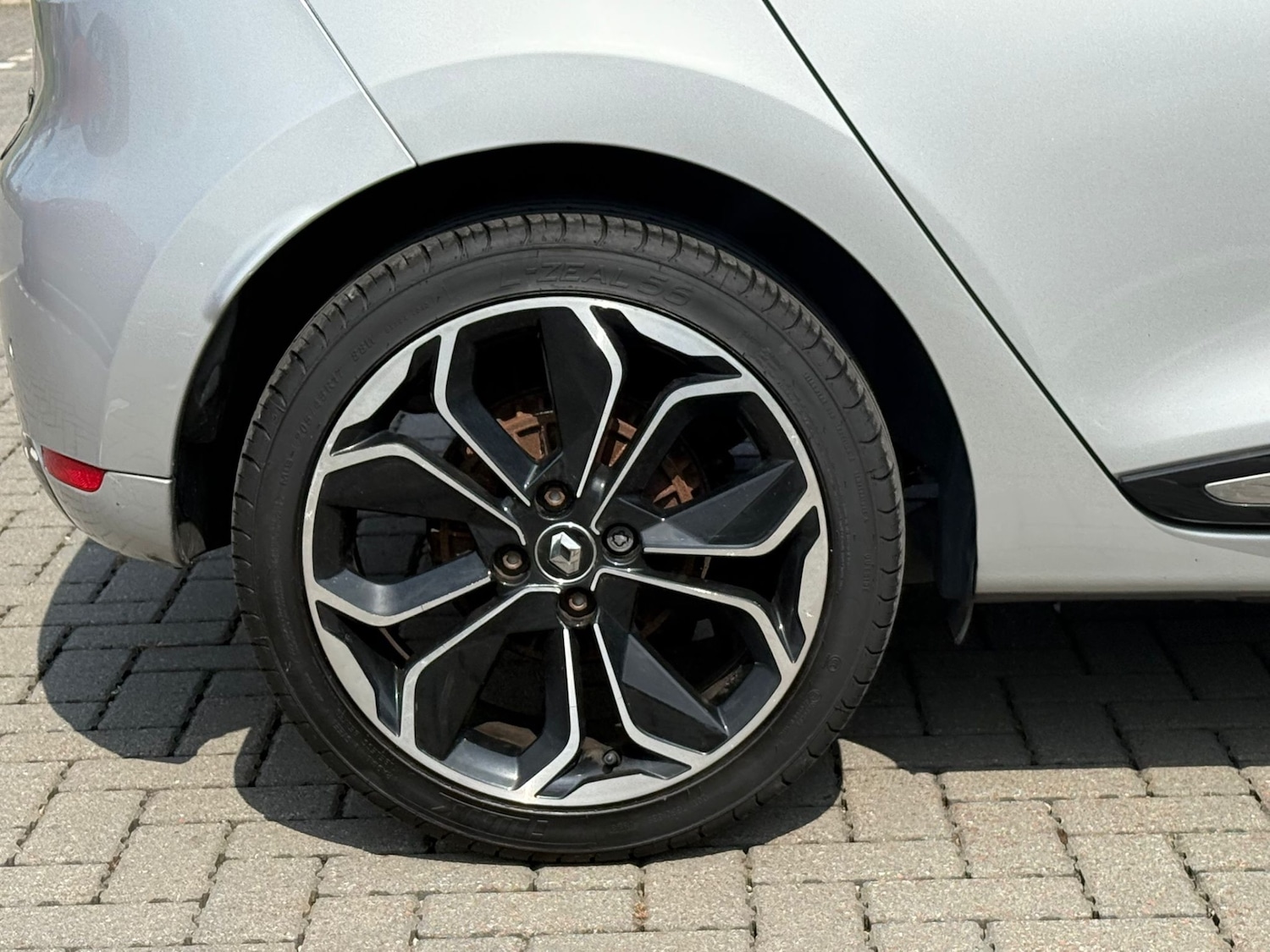 Used Renault Clio 2018 for sale - 77248051: Photo 18