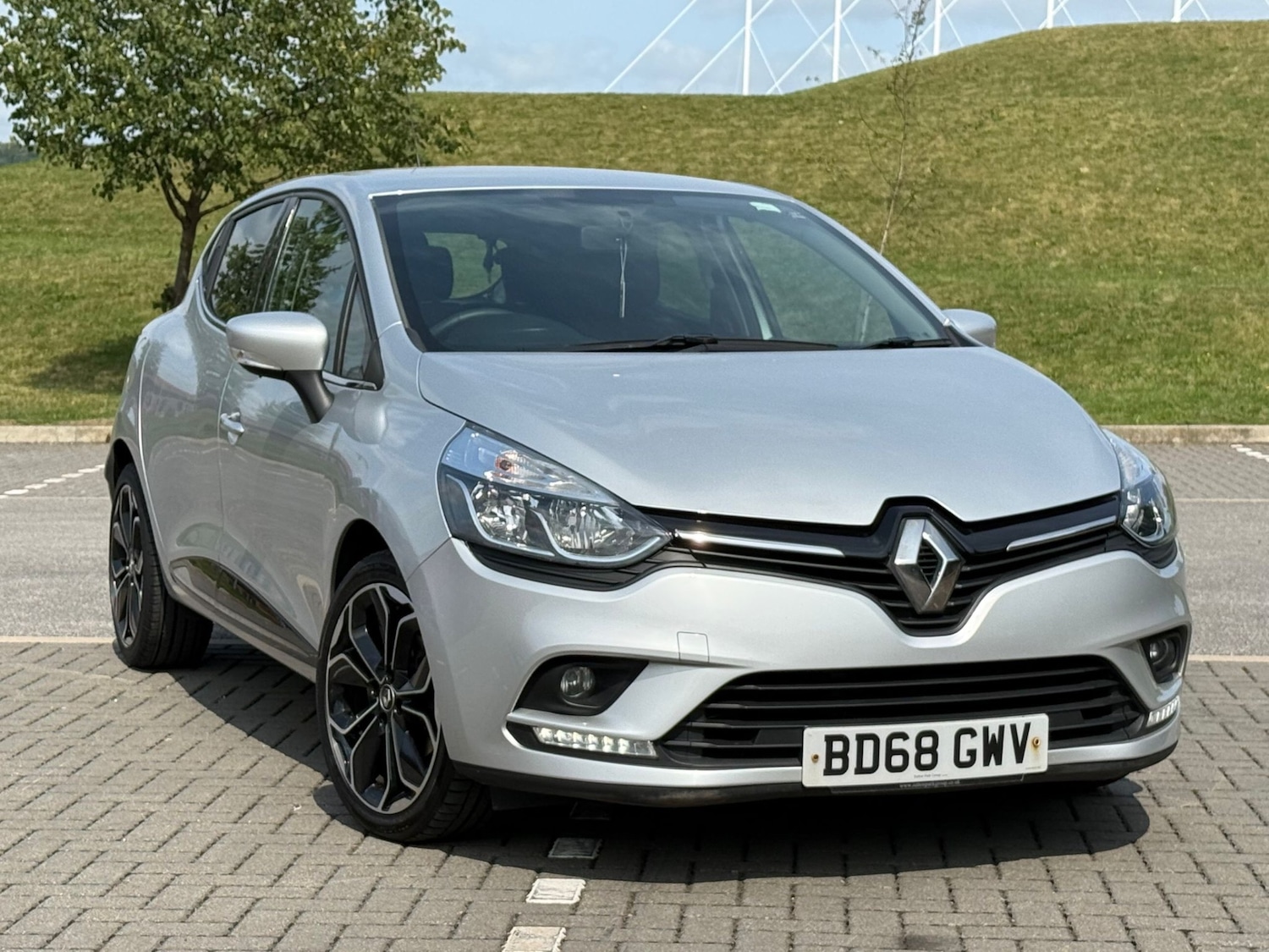 Used Renault Clio 2018 for sale - 77248051: Photo 3