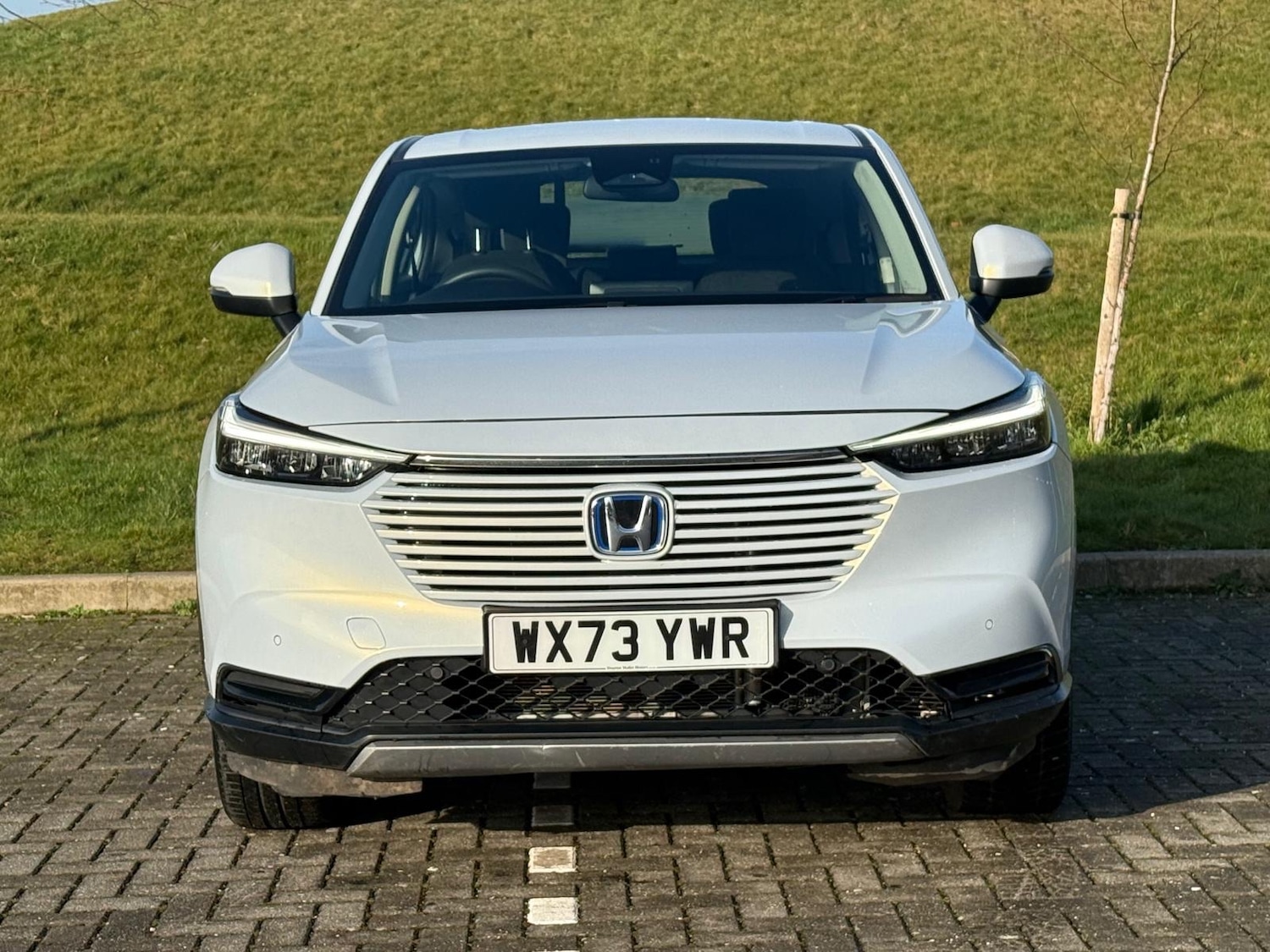 Used Honda HR-V 2023 for sale - 77336335: Photo 2