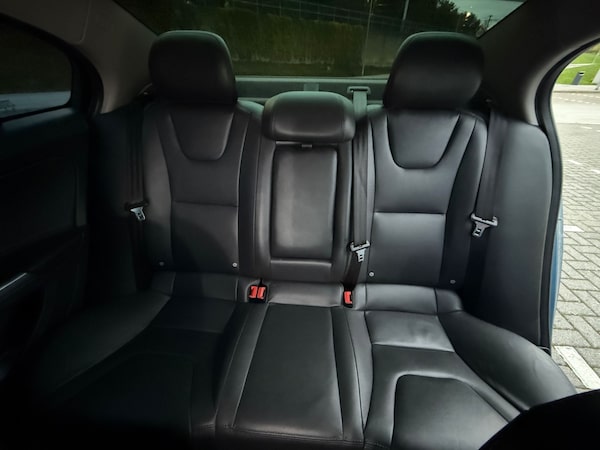 Used Volvo S60 2015 for sale - 76193487: Photo 24