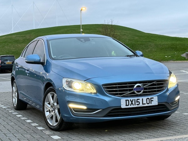 Used Volvo S60 2015 for sale - 76193487: Photo 3