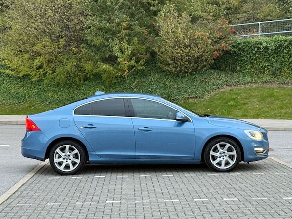 Used Volvo S60 2015 for sale - 76193487: Photo 8