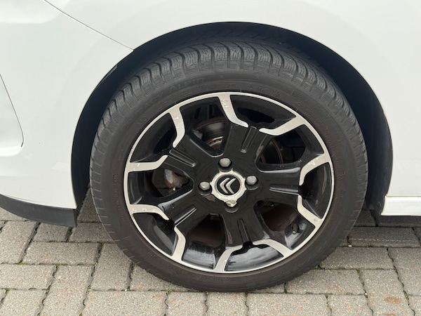 Used Citroen DS3 2014 for sale - 76037889: Photo 20