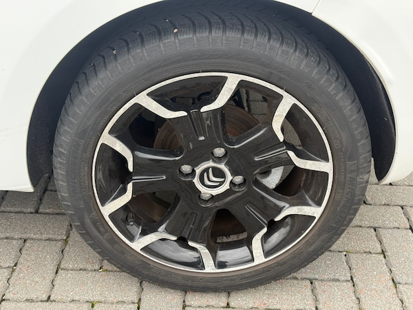 Used Citroen DS3 2014 for sale - 76037889: Photo 22