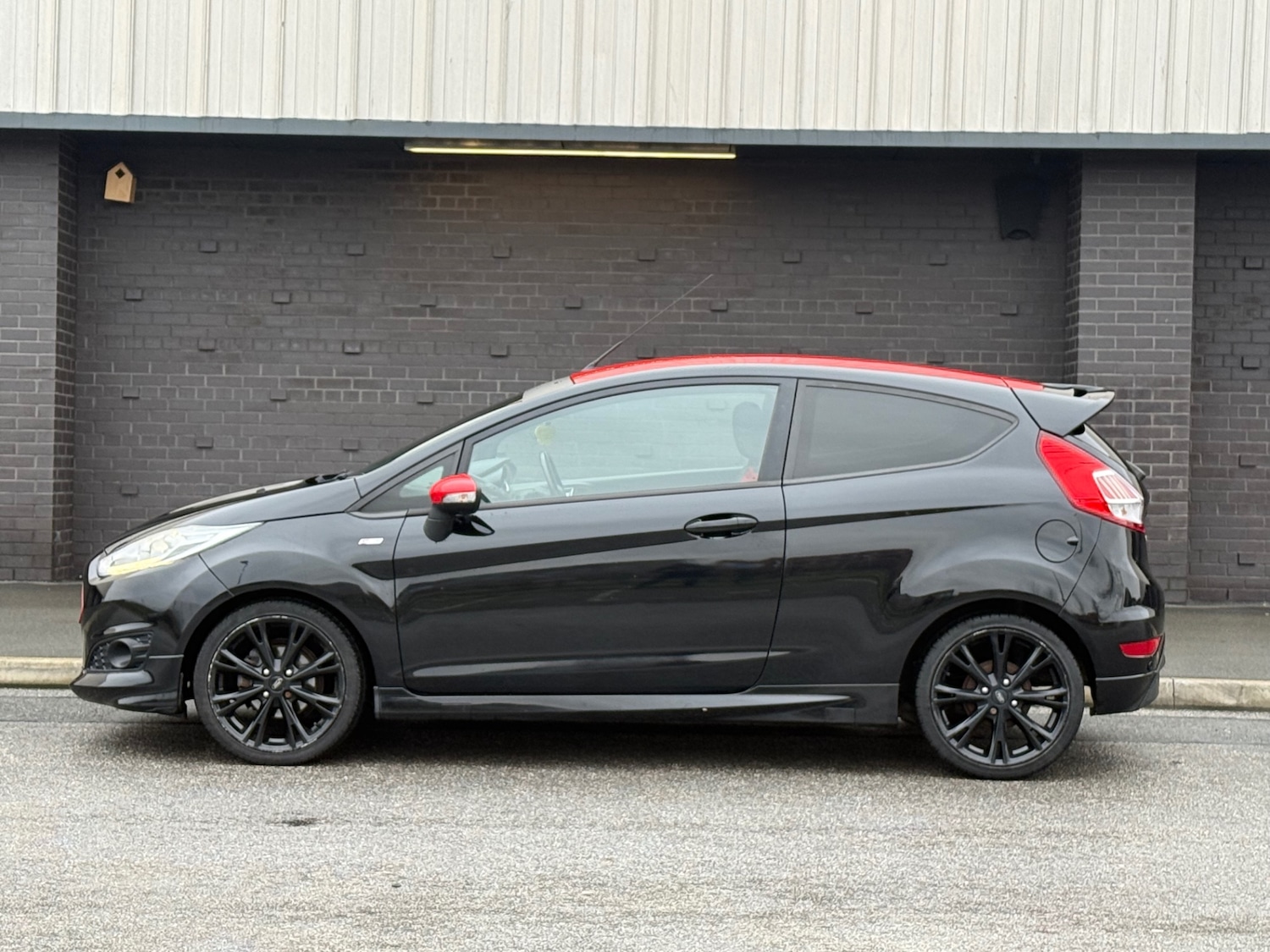 Used Ford Fiesta 2017 for sale - 77261719: Photo 8