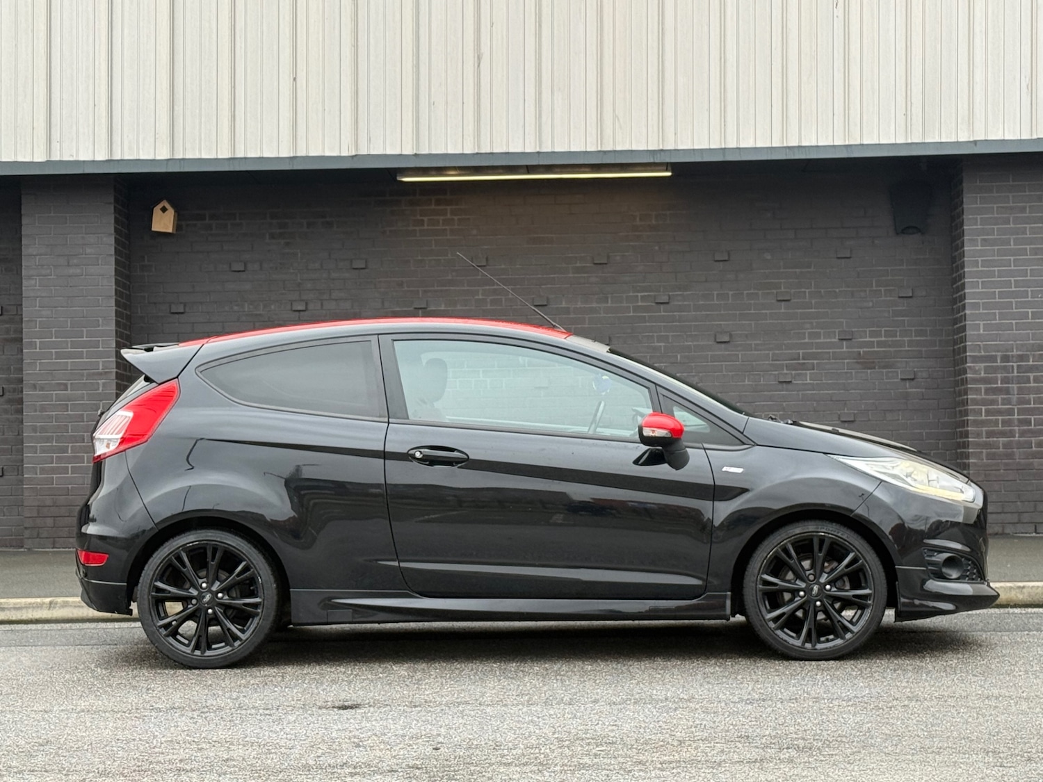 Used Ford Fiesta 2017 for sale - 77261719: Photo 9