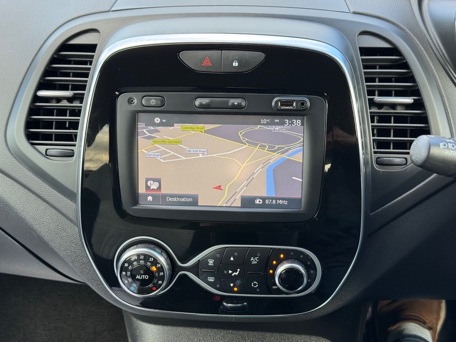 Used Renault Captur 2018 for sale - 77877397: Photo 11