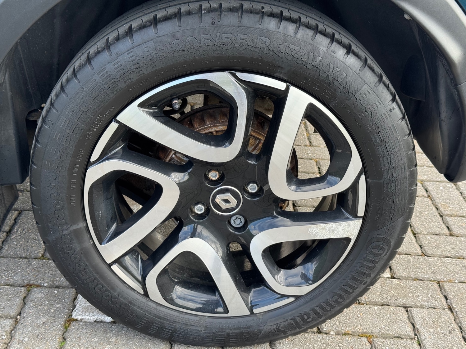 Used Renault Captur 2018 for sale - 77877397: Photo 19