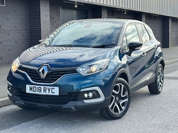Used Renault Captur 2018 for sale - 77877397: Photo