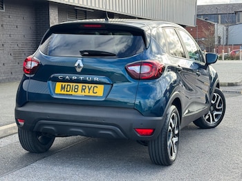 Used Renault Captur 2018 for sale - 77877397: Photo