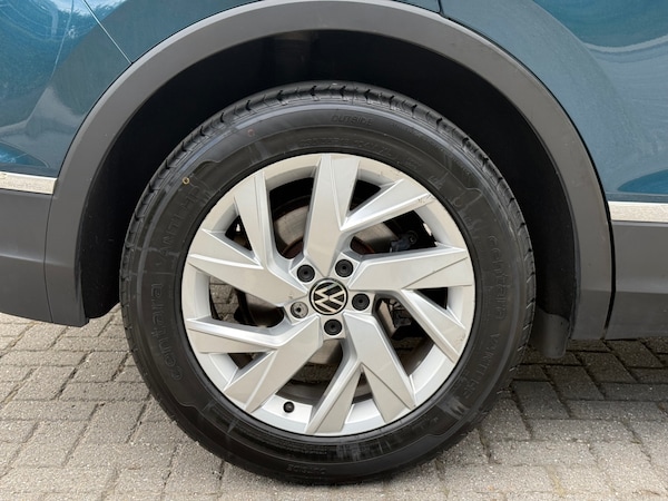 Used Volkswagen Tiguan 2021 for sale - 75304136: Photo 38