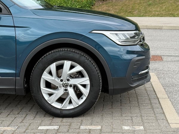 Used Volkswagen Tiguan 2021 for sale - 75304136: Photo 40