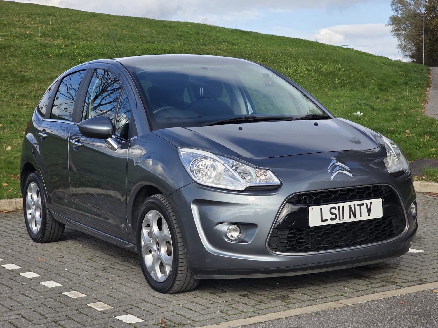 Used Citroen C3 2011 for sale - 76194564: Photo 3
