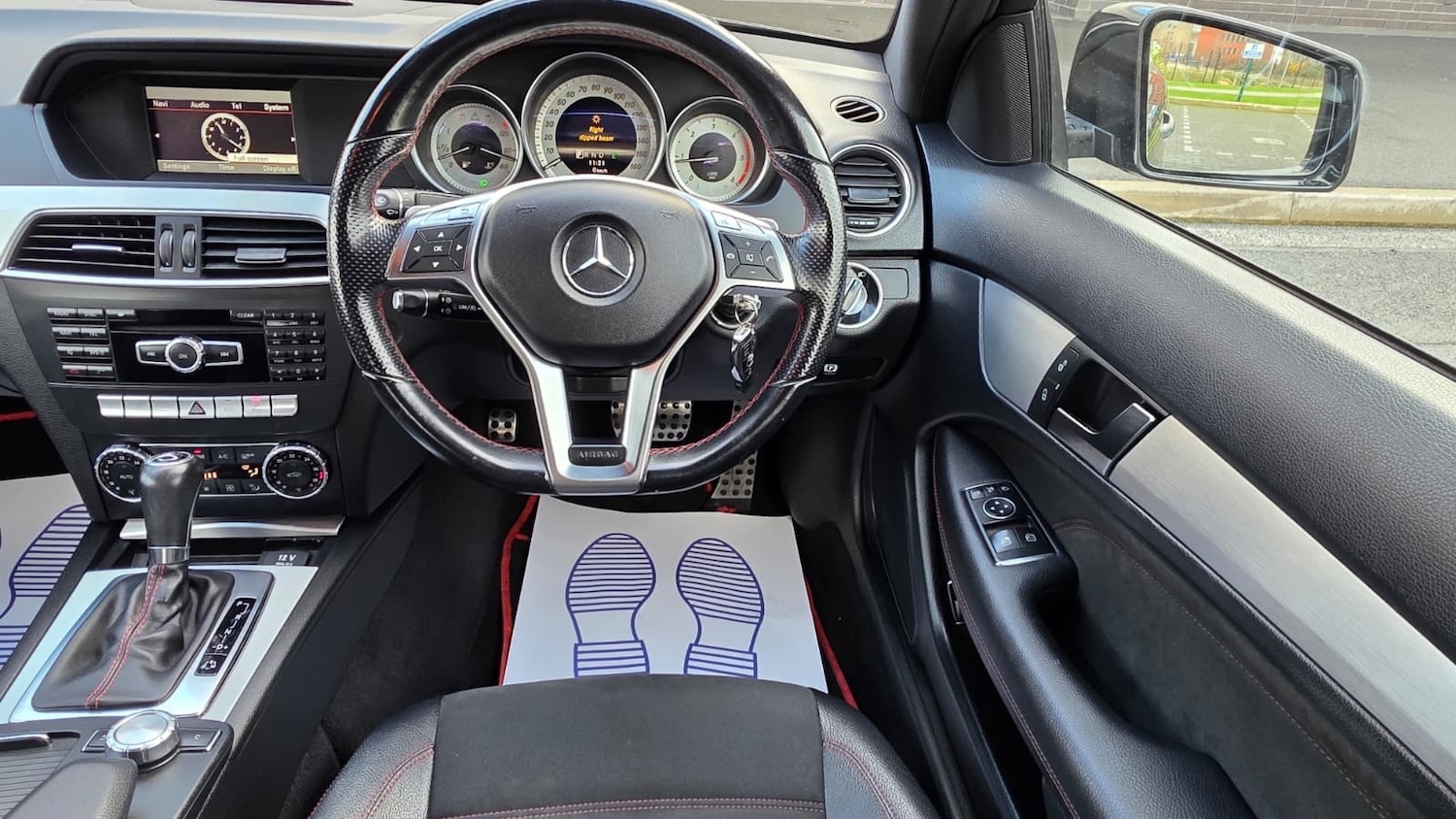 Used Mercedes-Benz C Class 2012 for sale - 76436571: Photo 11