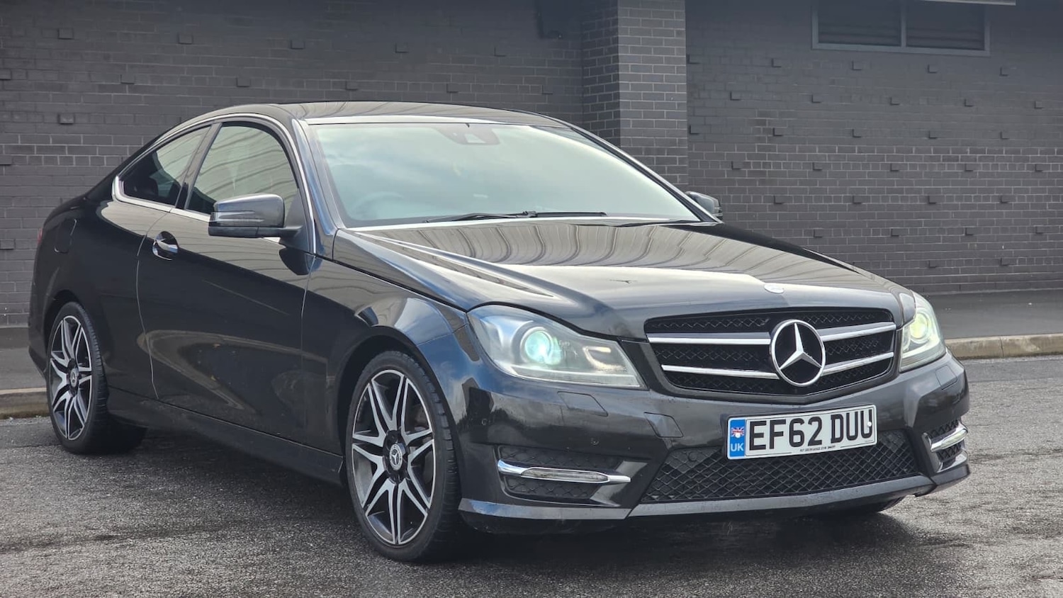 Used Mercedes-Benz C Class 2012 for sale - 76436571: Photo 3