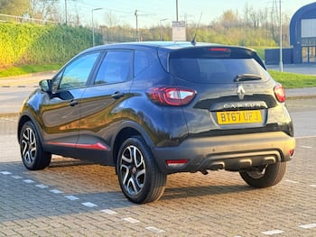 Used Renault Captur 2017 for sale - 79852807: Photo