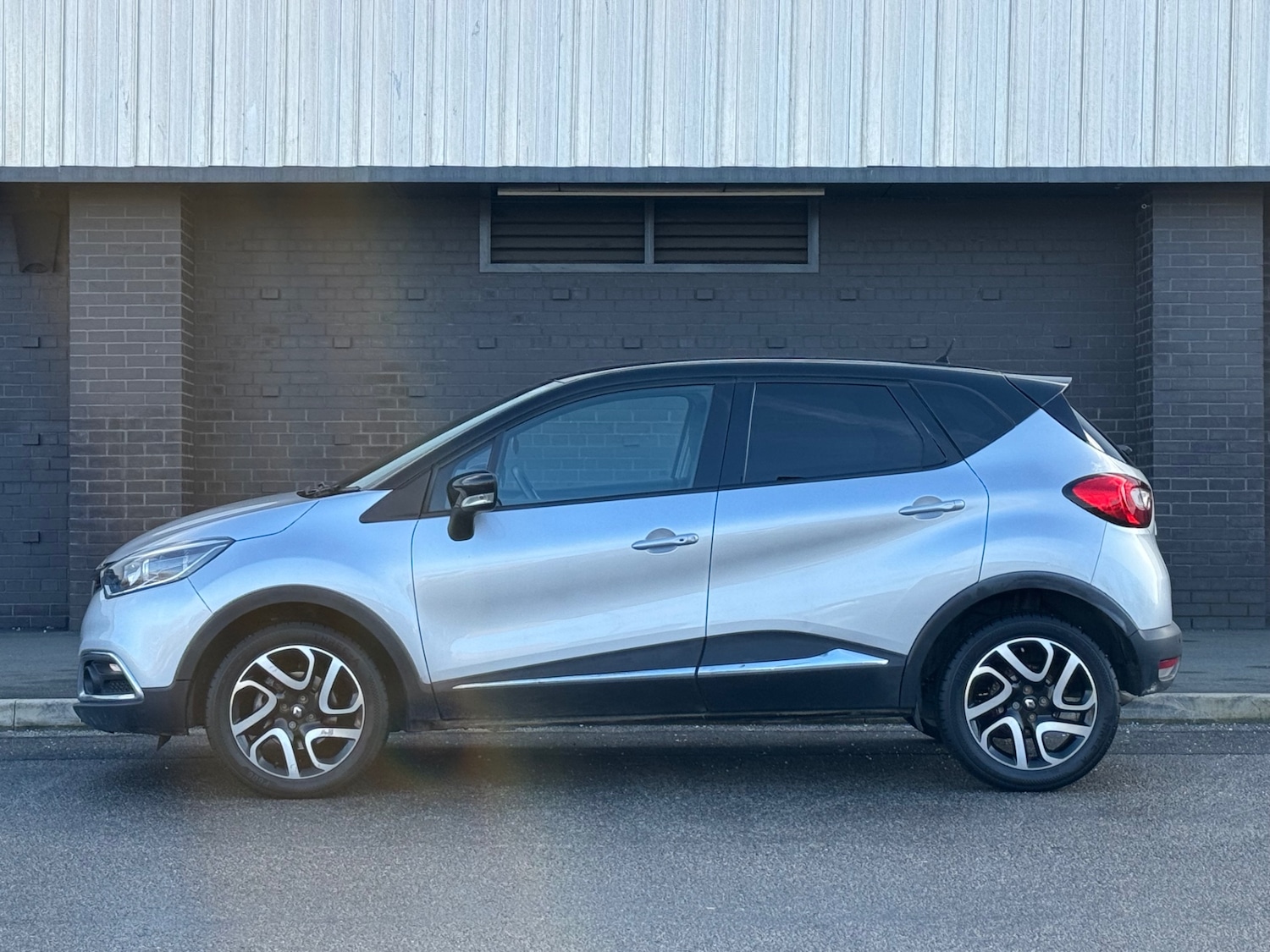 Used Renault Captur 2016 for sale - 77094243: Photo 40