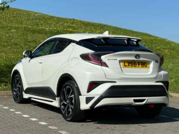 Used Toyota C-HR  for sale - 74261415: Photo