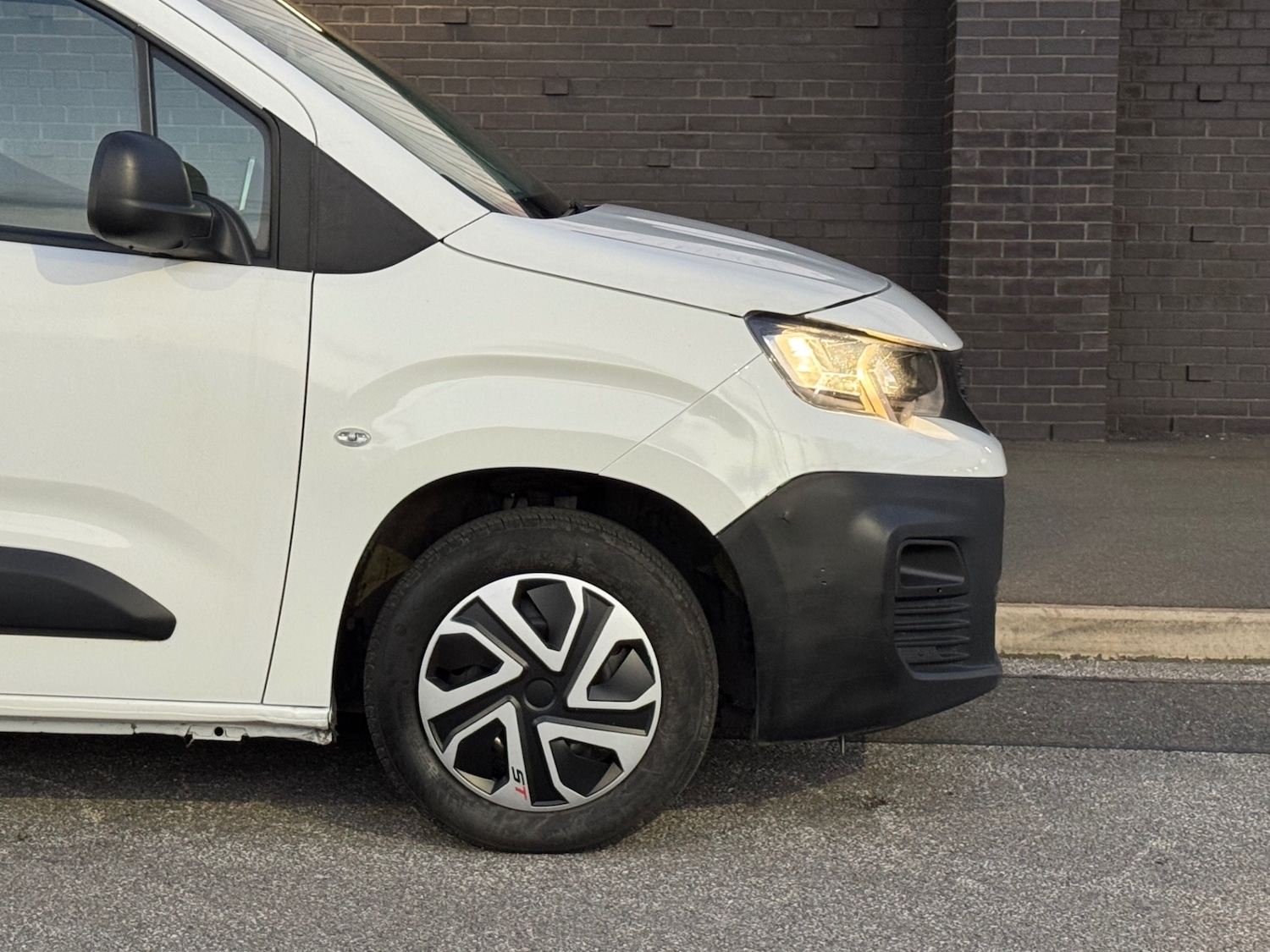 Used Peugeot Partner 2021 for sale - 78078633: Photo 21