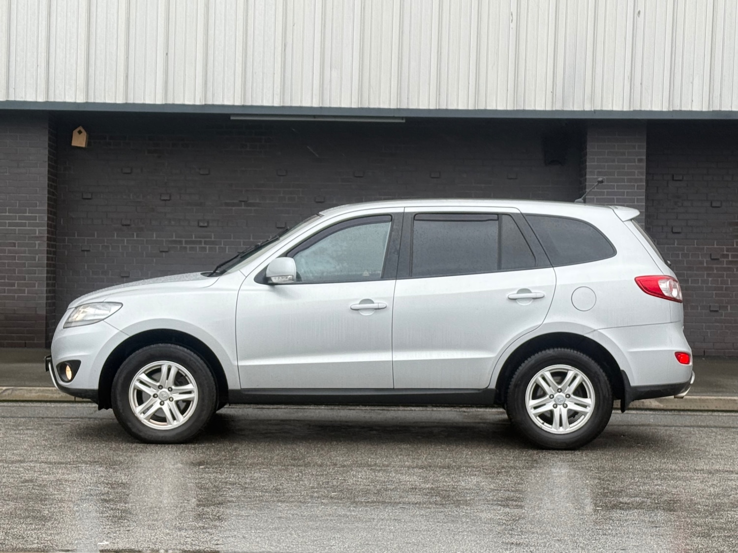 Used Hyundai Santa Fe 2012 for sale - 77542737: Photo 30