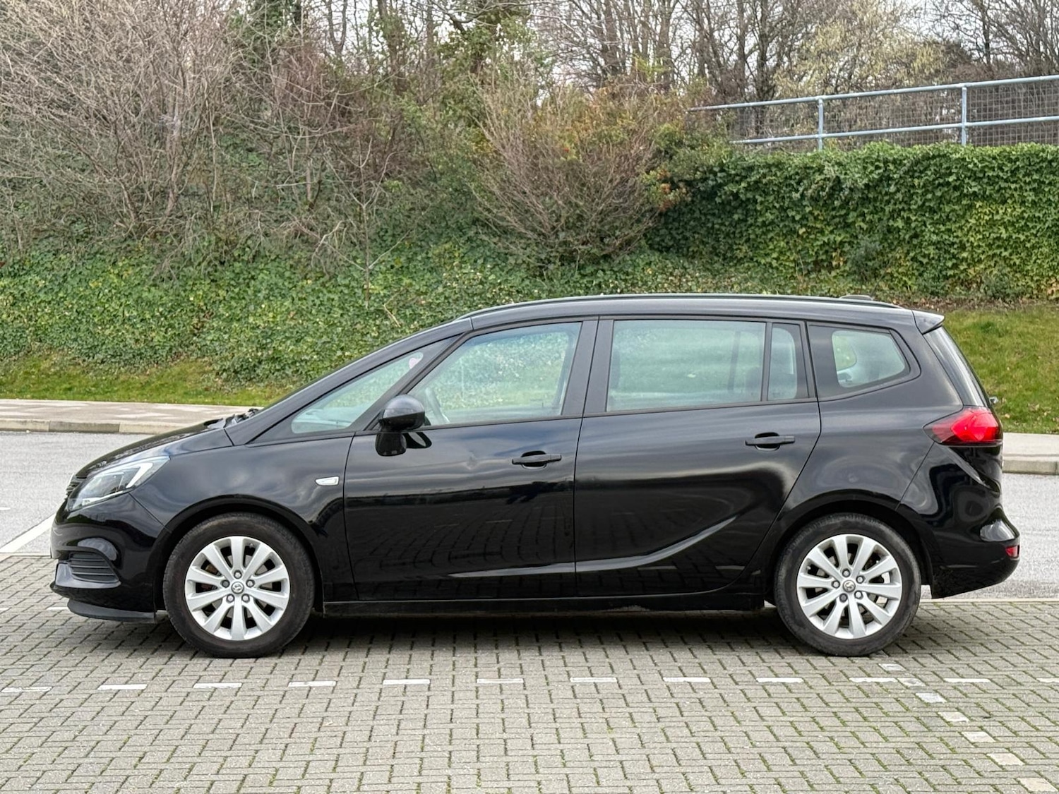 Used Vauxhall Zafira 2017 for sale - 77046184: Photo 6