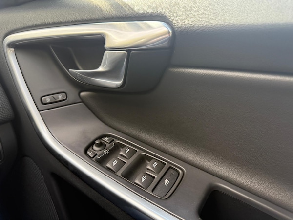 Used Volvo XC60 2016 for sale - 76320738: Photo 18