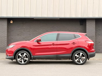 Used Nissan Qashqai 2016 for sale - 78767597: Photo