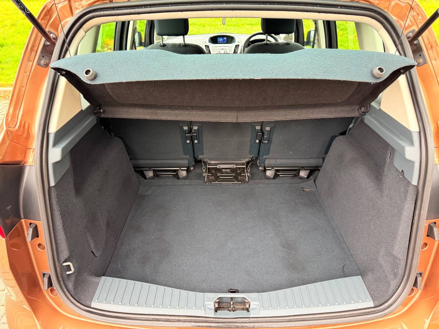 Used Ford C-Max 2013 for sale - 78092644: Photo 27